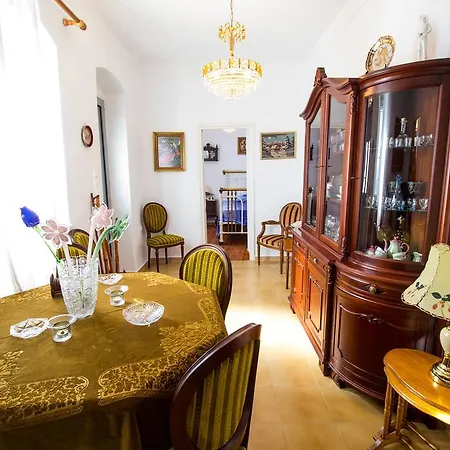 House Eutuxia Petali Prázdninový dům *